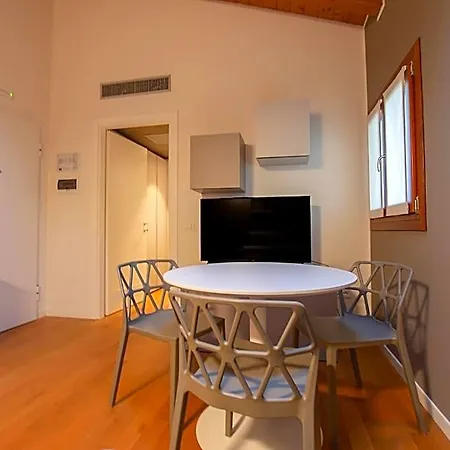 Dolcenero Otel San Daniele del Friuli